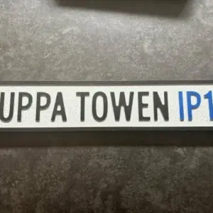 HE "UPPA TOWEN IP1" Road Sign - XL