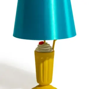 MG Milkshake Lamp with Shade